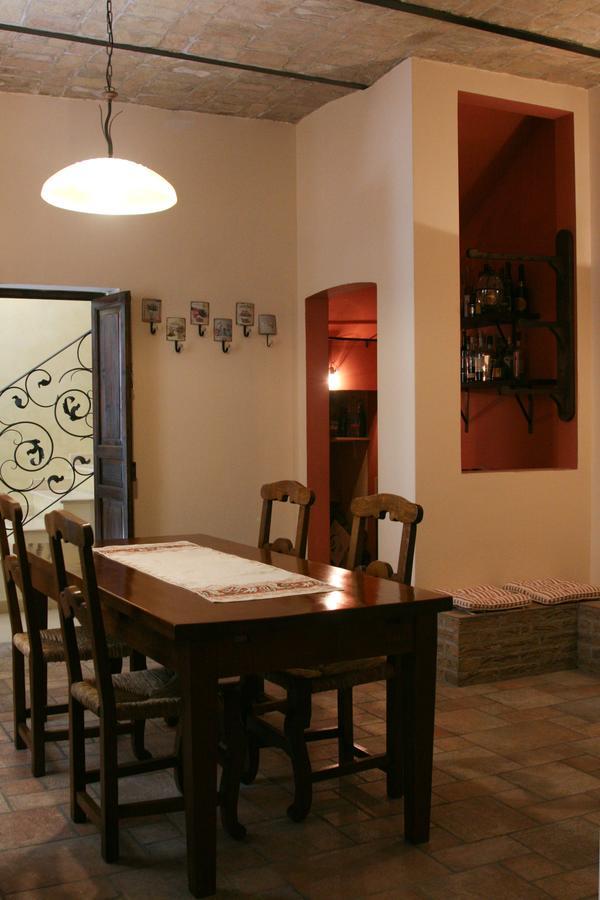 B&B Dolce Casa 瓦斯托 外观 照片